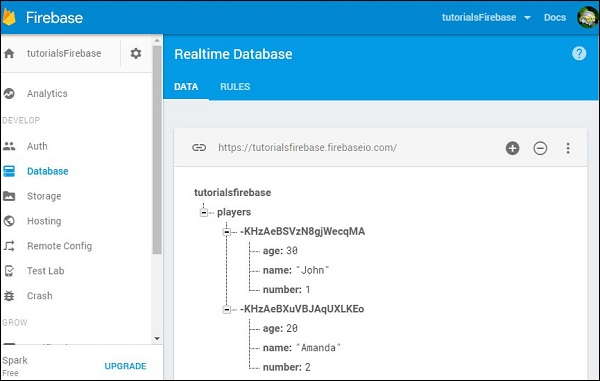 Firebase 读取数据数据库